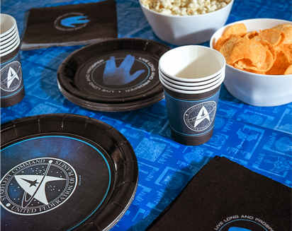 Link to /fr-cr/products/star-trek-party-supplies-pack-sc1592