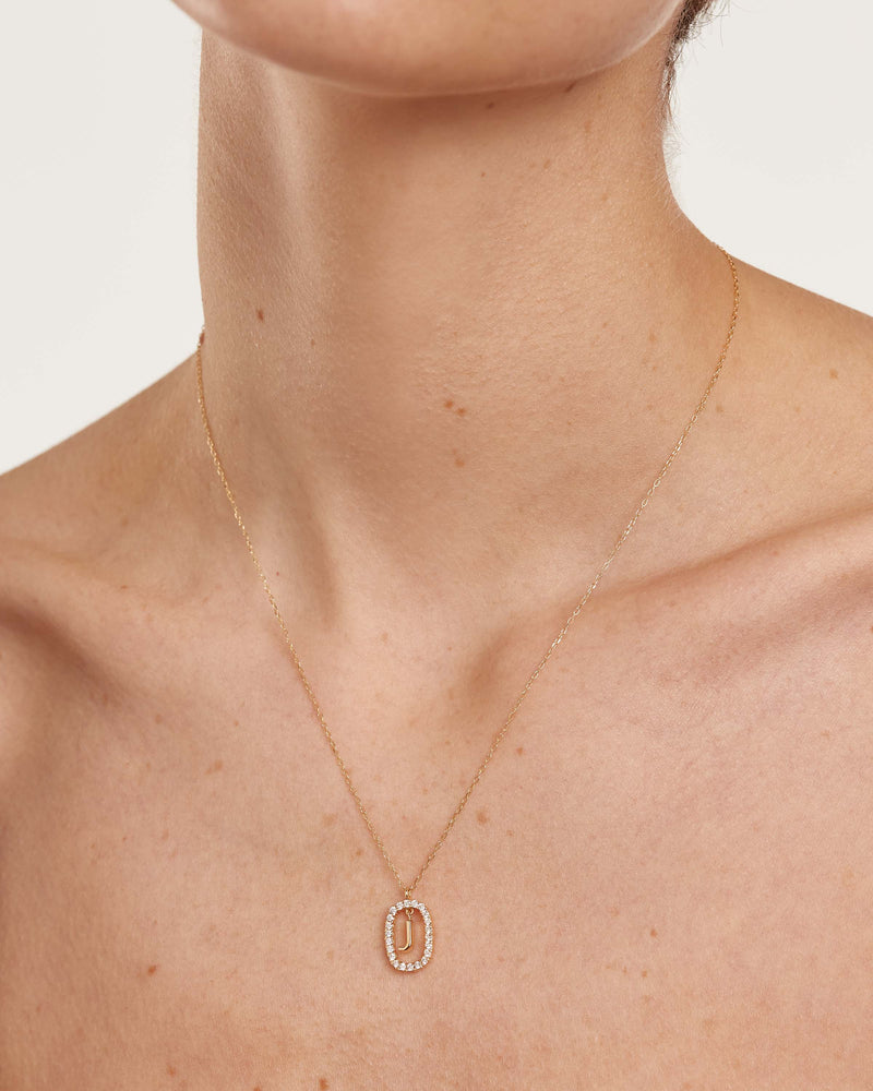 Collana in Diamanti e Oro Con Lettera J - 
  
    Oro 18K
  
