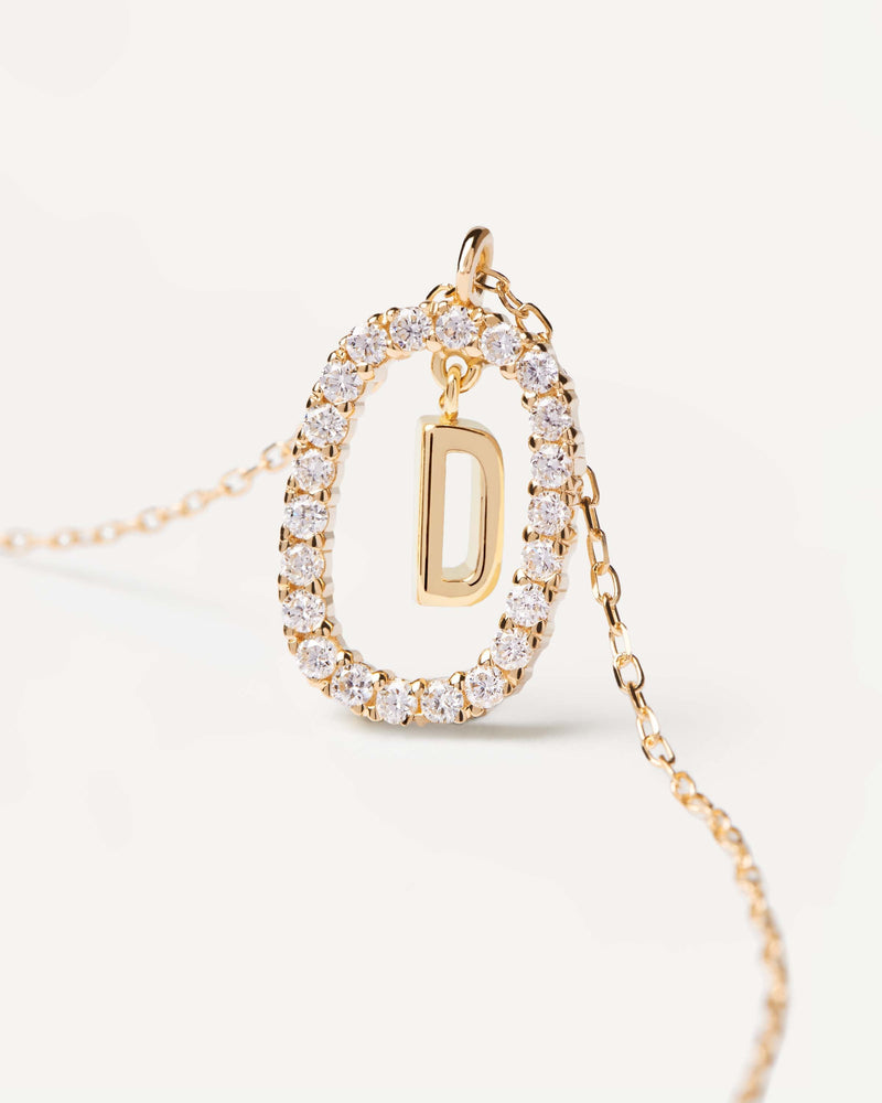 Collana in Diamanti e Oro Con Lettera D - 
  
    Oro 18K
  
