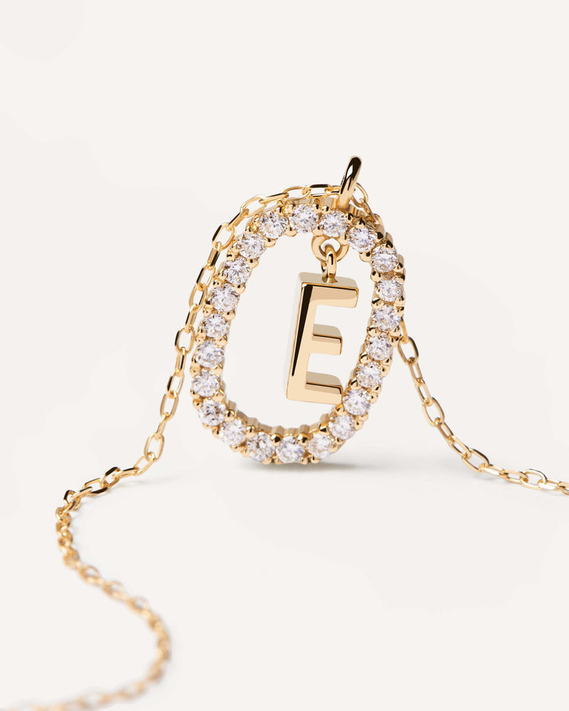 Collana in Diamanti e Oro Con Lettera E - 
  
    Oro 18K
  
