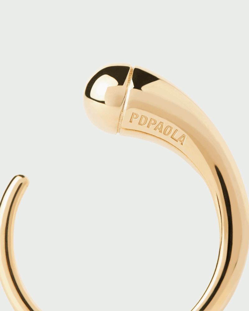 Anello Loop - 
  
    Argento sterling / Placcatura in Oro 18K
  
