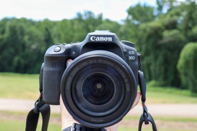 Hands on with the 32.5-megapixel Canon EOS 90D DSLR