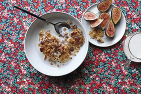 Baked Oatmeal With Cranberries and Almonds