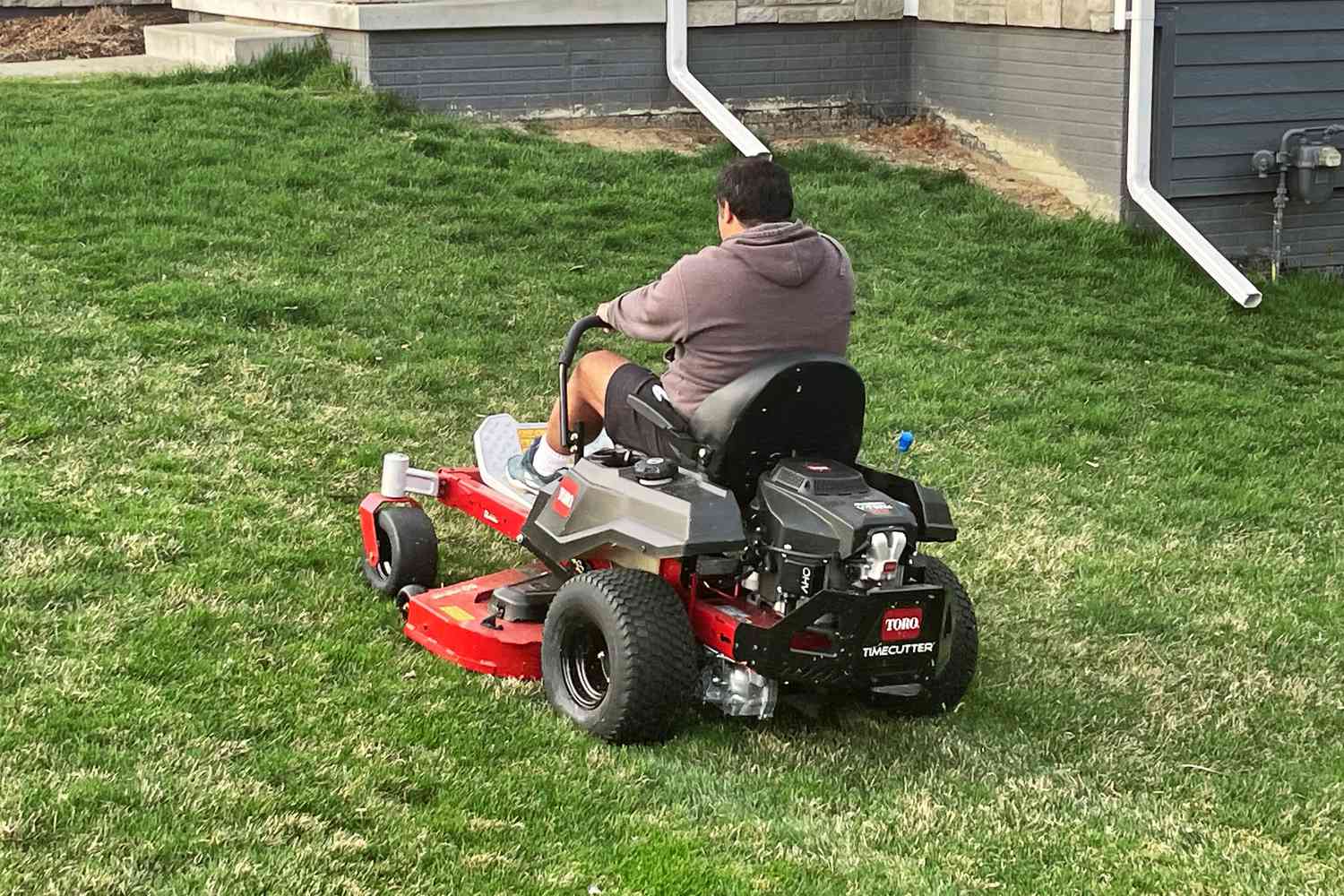 Toro 50 in. 24.5 HP TimeCutter IronForged Deck Commercial V-Twin Gas Dual Hydrostatic Zero Turn Riding Mower with MyRIDE Model#75755