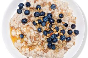 Oatmeal With Blueberries, Sunflower Seeds, and Agave