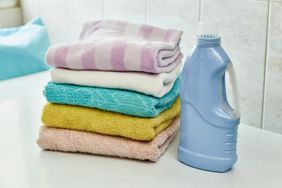 fabric-softener-GettyImages-1329702211