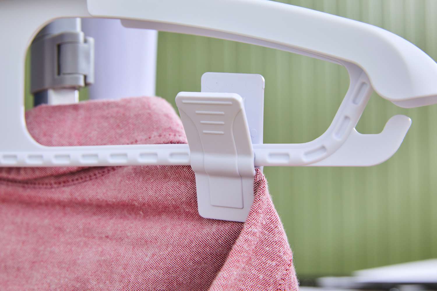Close-up of the clothes hanger on the Pure Enrichment PureSteam Pro Upright Clothes Steamer.