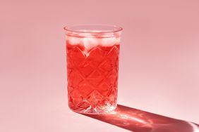 tiktok-jam-water-mocktail-realsimple-GettyImages-1352662344