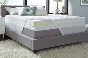 ComforPedic Loft from Beautyrest 5.5" Memory Foam and Fiber Mattress Topper