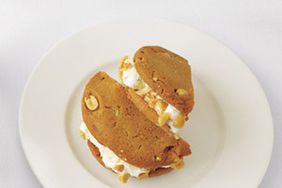 peanut ice cream sandwiches