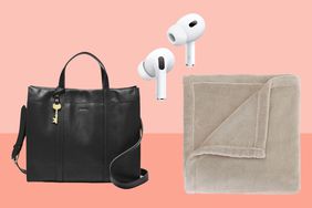 Best Last-Minute Gifts You Can Still Get in Time Tout