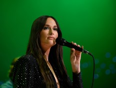 Kacey Musgraves Delivers Tender ‘Too Good to Be True’ Performance on ‘Austin City Limits’