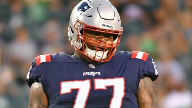 Aug 19, 2021; Philadelphia, Pennsylvania, USA; New England Patriots offensive tackle Trent Brown (77) against the Philadelphia Eagles at Lincoln Financial Field. Mandatory Credit: Eric Hartline-USA TODAY Sports