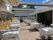 Outdoor dining pergola restaurant MUST CREDIT: Staten Island Advance/Pamela Silvestri (Staten Island Advance/Pamela Silvestri)