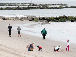 2 teens die while swimming at NY beach, police say