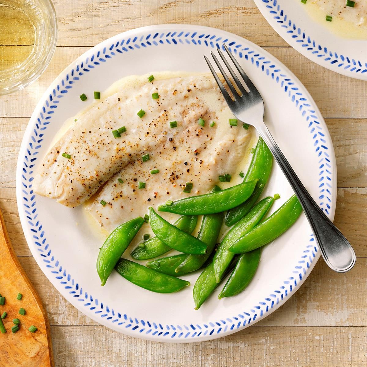 Steamed Tilapia In Wine Sauce Exps Ftmz21 139657 B03 10 6b