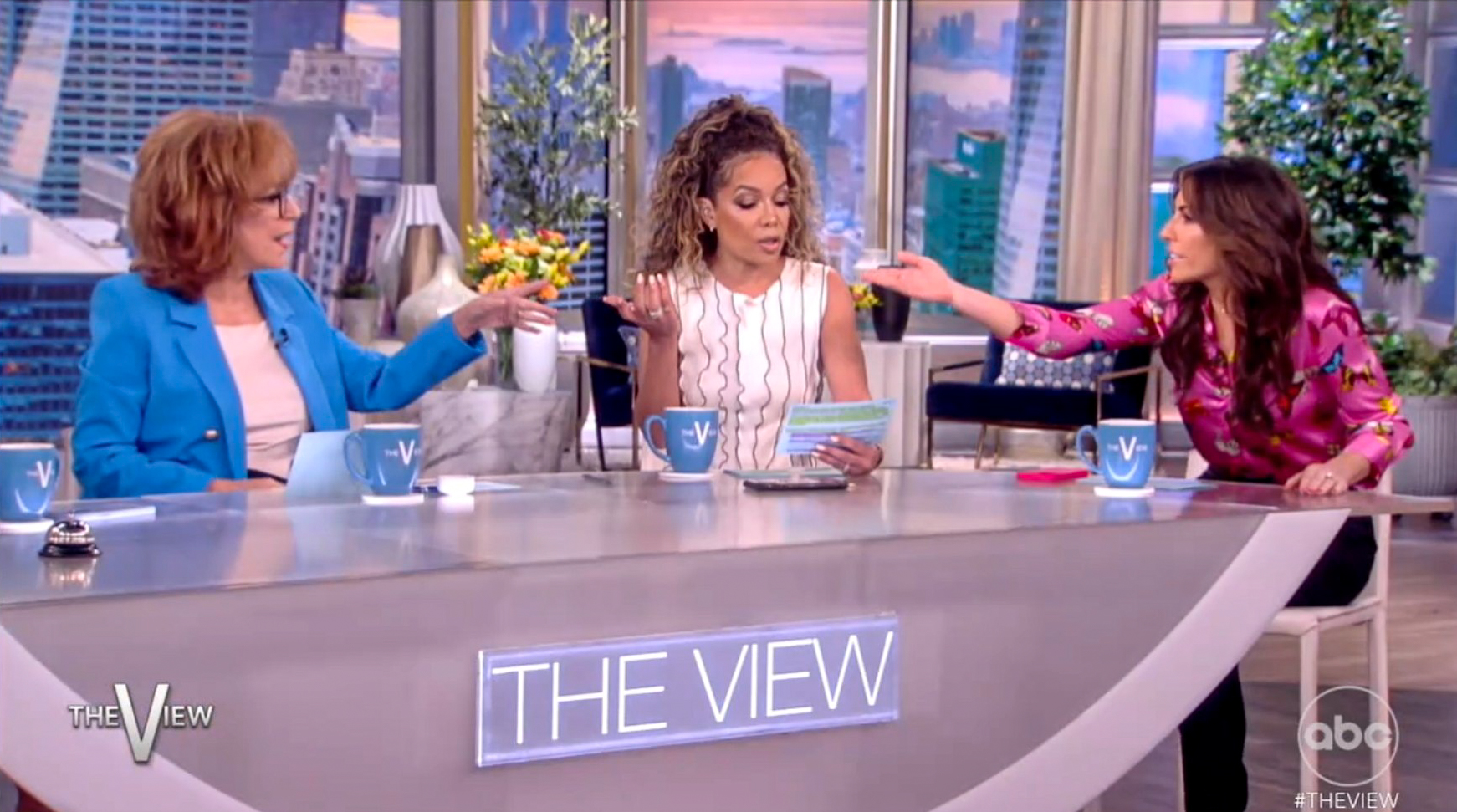 As Sunny and Alyssa continued to argue, Whoopi Goldberg threw the show to commercial