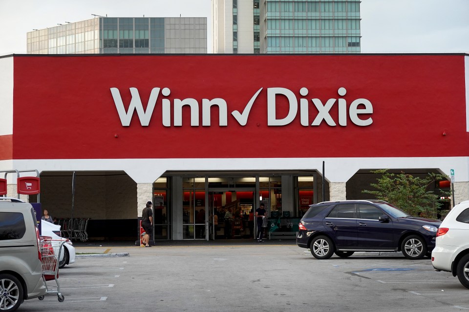 Winn Dixie is closing down a store following a takeover by Aldi