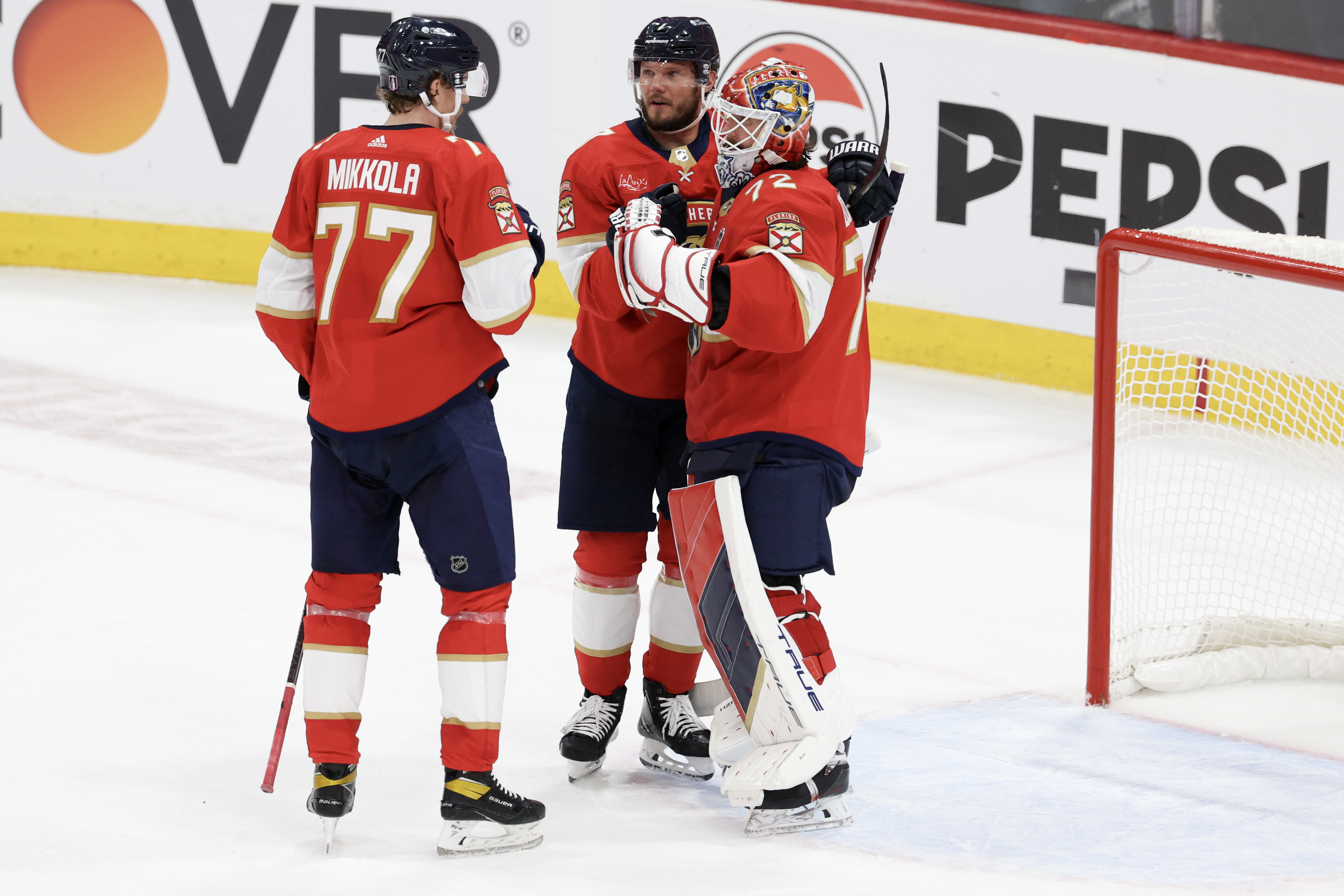 The Panthers won 4-1 on Monday night and have a 2-0 series lead over the Oilers