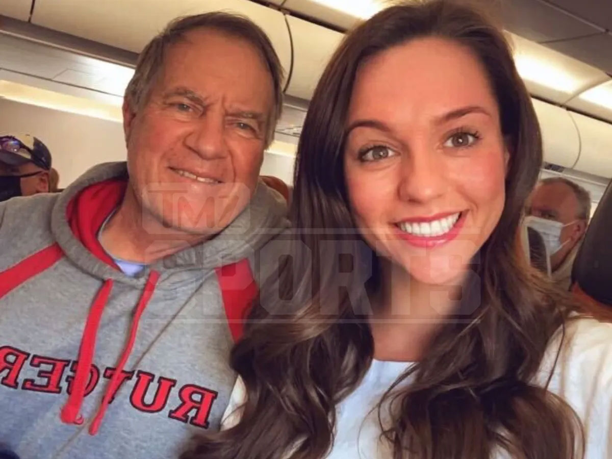 Bill Belichick met Jordon Hudson on a flight