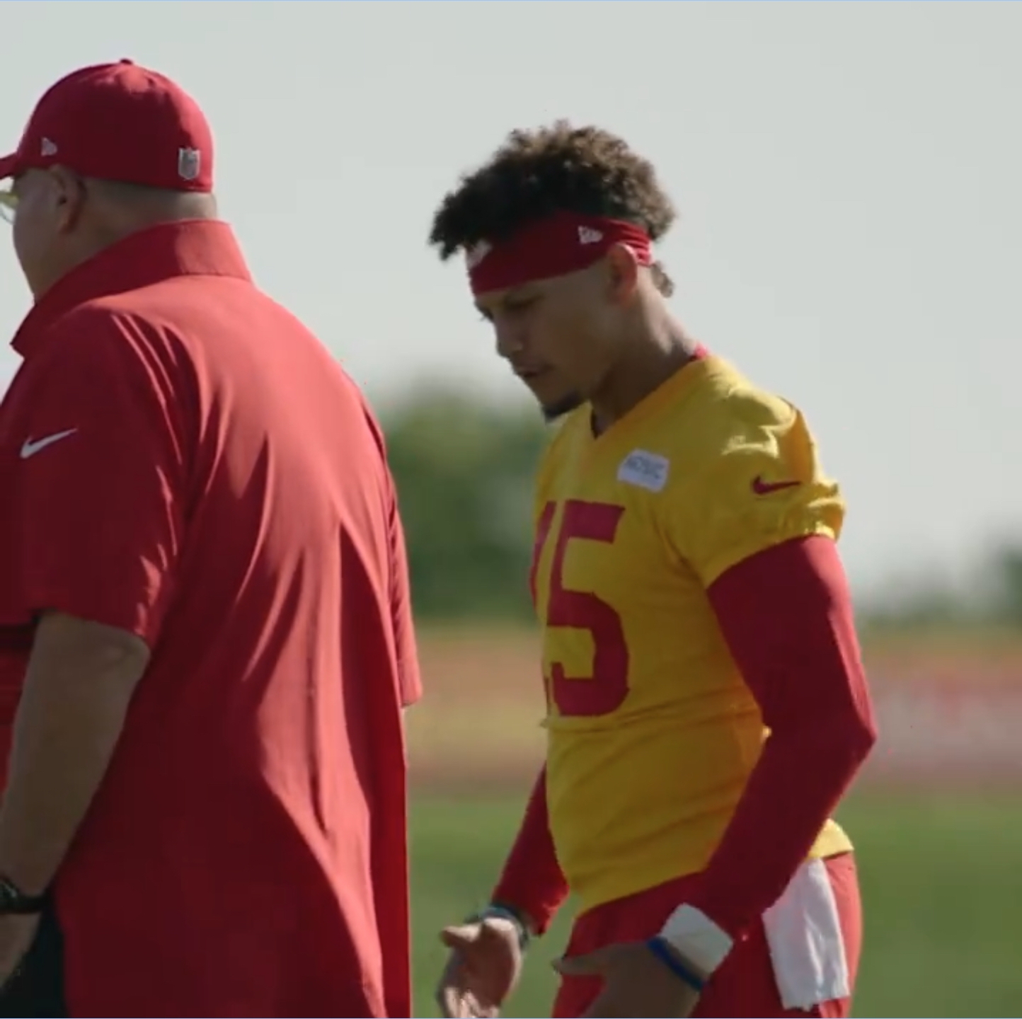 Patrick Mahomes seemingly annoyed Kansas City Chiefs head coach Andy Reid with bizarre noises he made at practice