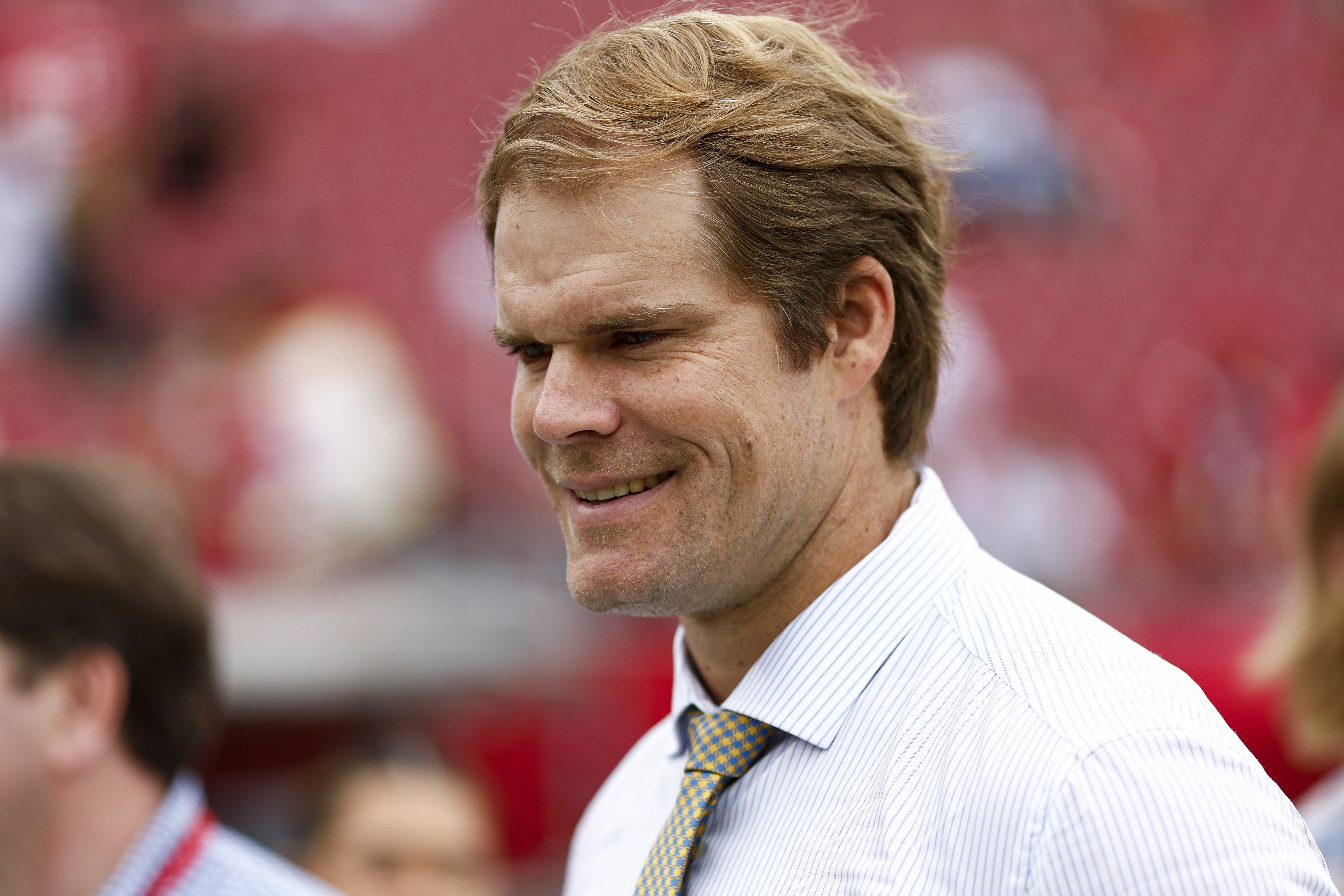 Ex-NFL tight end Greg Olsen will now call games alongside Joe Davis