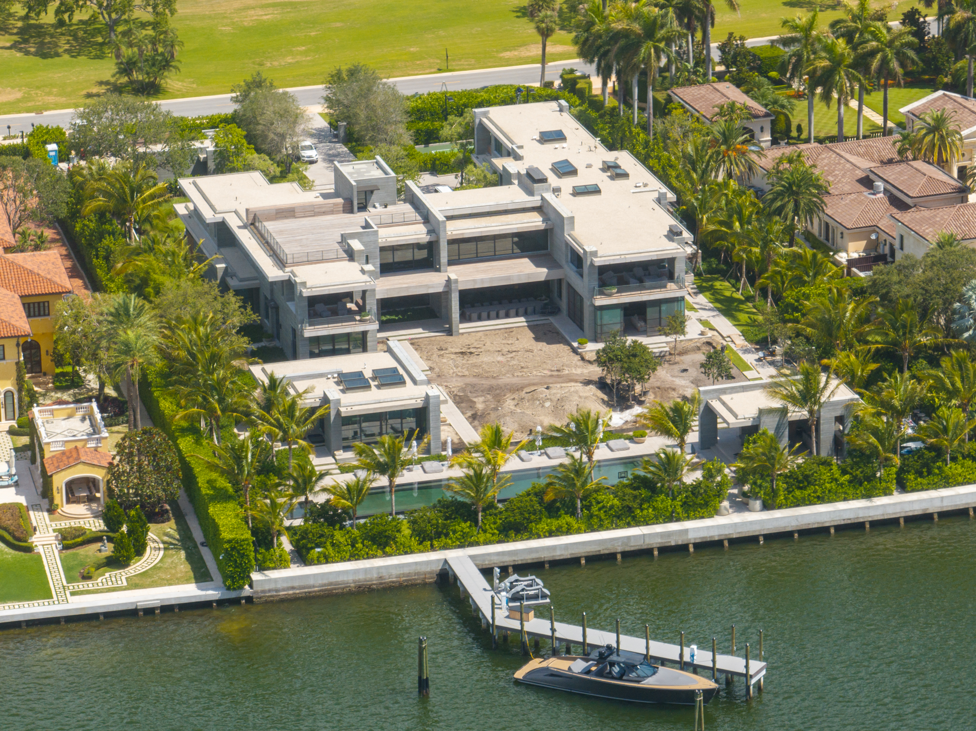 Tom Brady has ripped up his pristine garden at his Miami mega-mansion