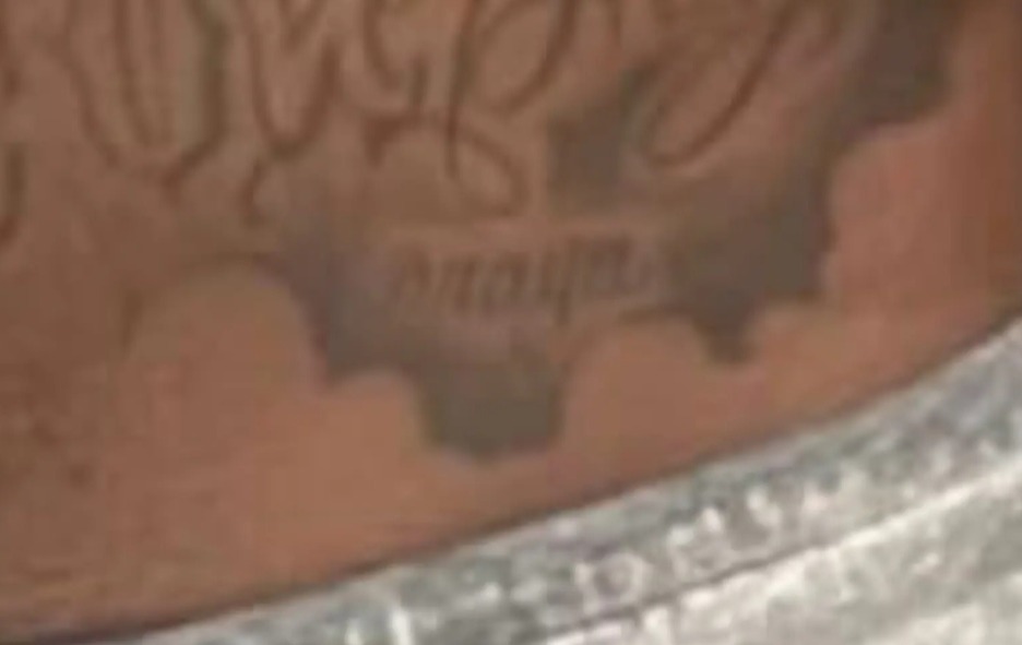 The 22-year-old added Draya's name to his stomach