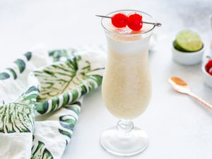 Frozen Banana Daiquiri cocktail recipe