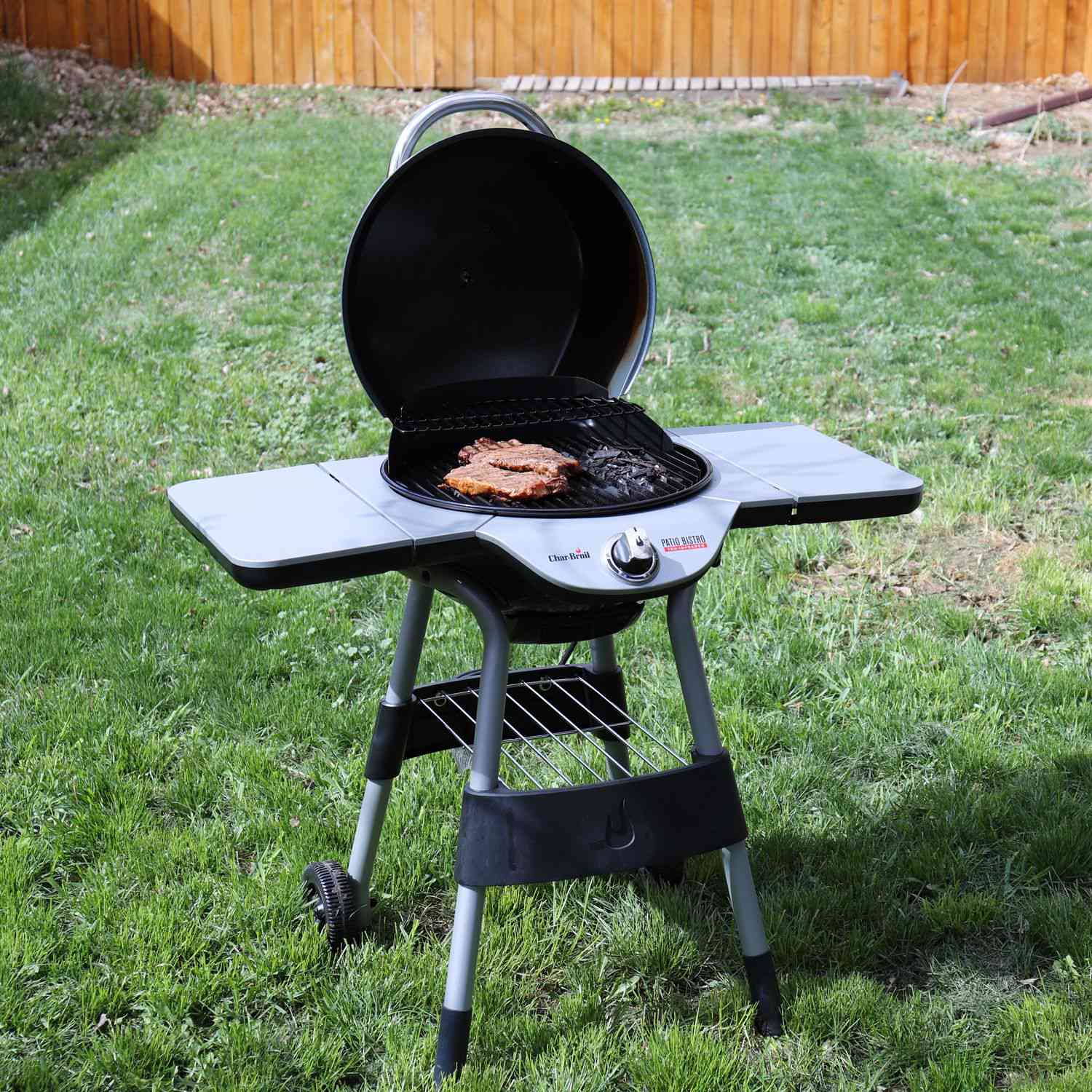 Char-Broil 240 Patio Bistro Electric Grill