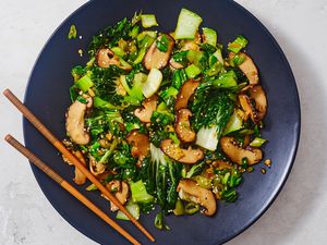 Bok choy and shiitake mushroom stir fry recipe