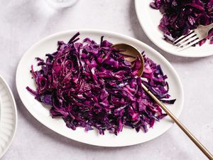 Instant Pot braised red cabbage