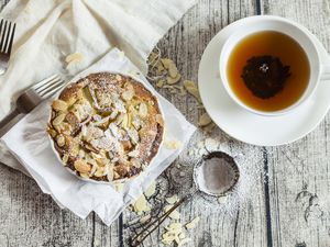 Baked Almond Tart