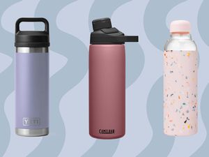 Best Dishwasher-Safe water bottles collaged against blue striped background