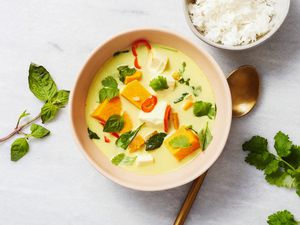 Thai Pumpkin Coconut Soup