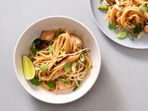 Easy Gluten-Free Vegan Thai Fried Rice Noodles