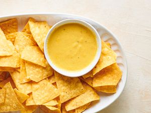 Dairy-Free Queso Dip