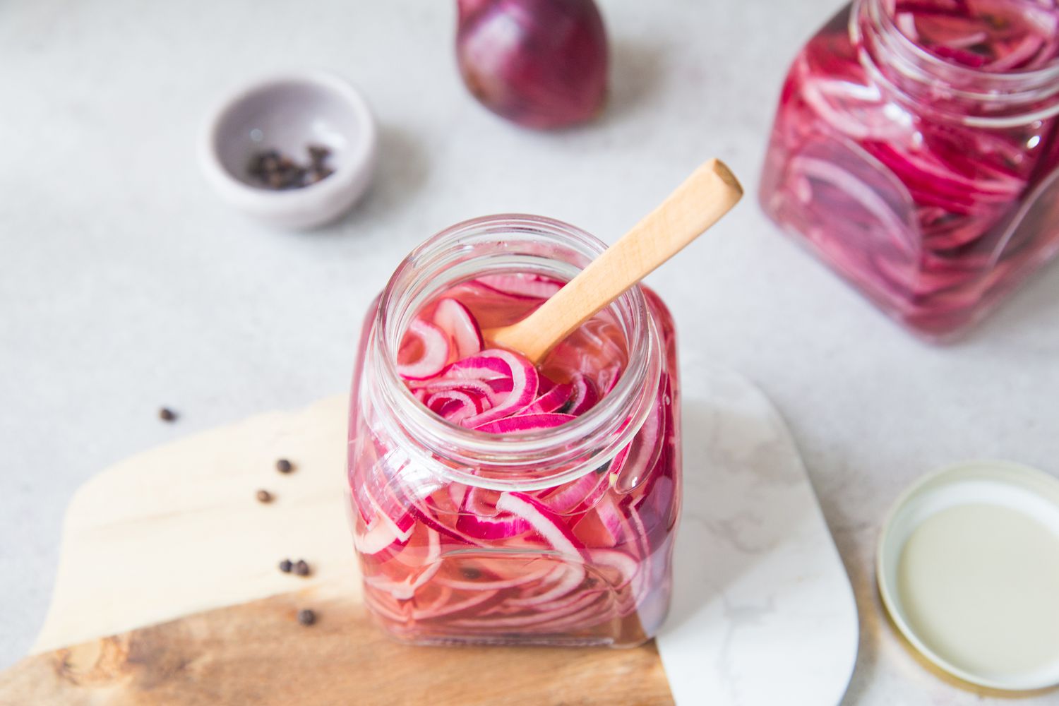 Easy quick pickled onions recipe