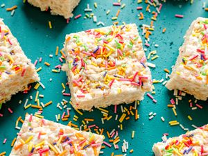 funfetti rice krispy treats