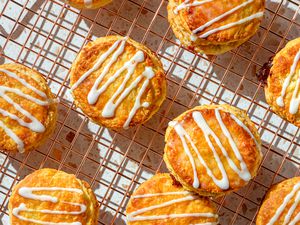 Popeye's Copycat Strawberry Biscuits