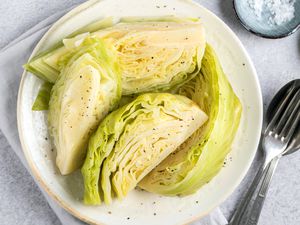 How to cook boiled cabbage