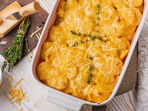 Cheddar cheese scalloped potatoes