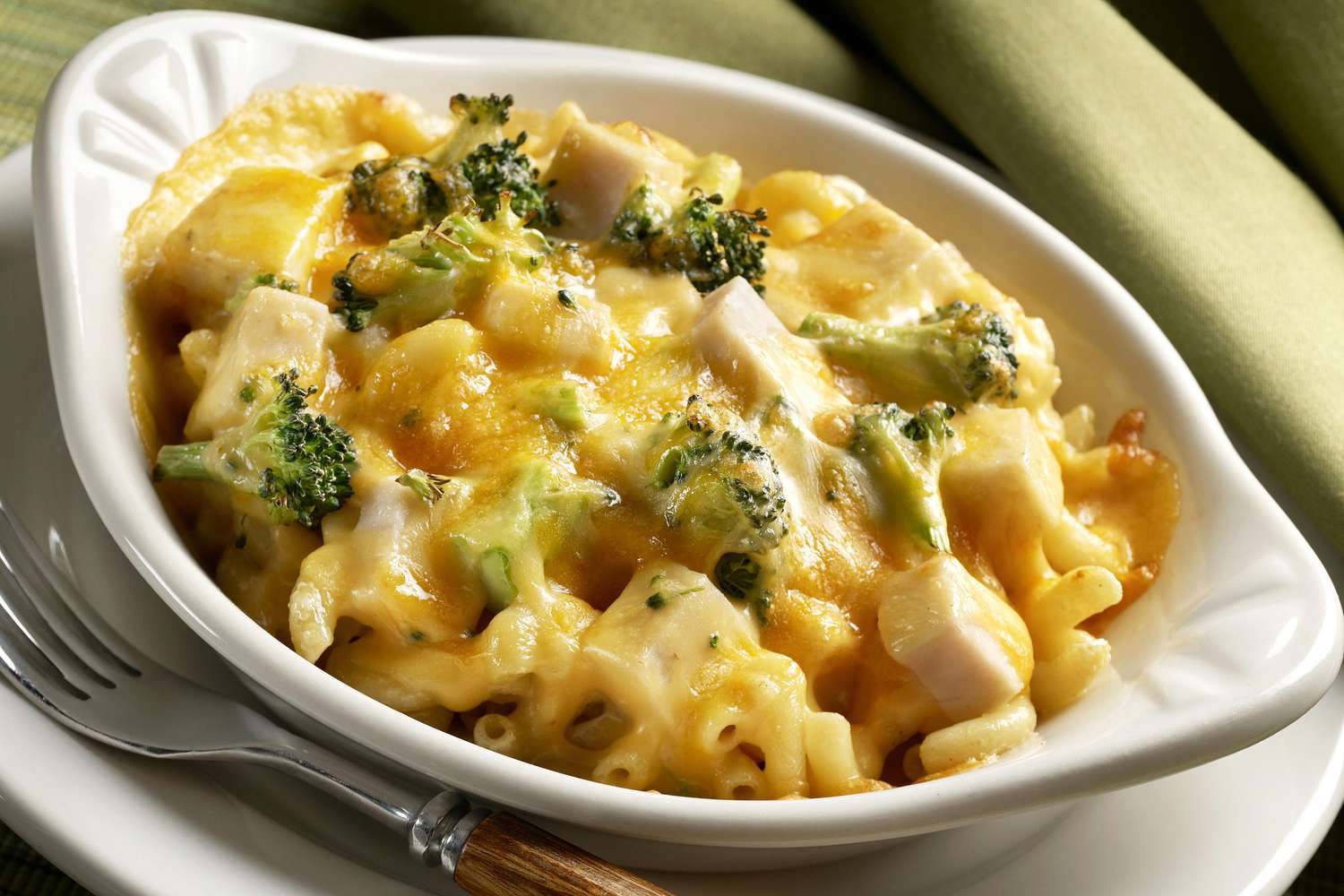 Chicken and broccoli Alfredo bake