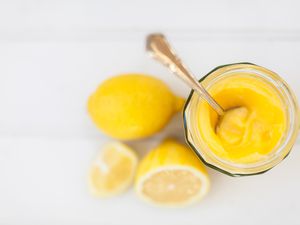 Lemon curd