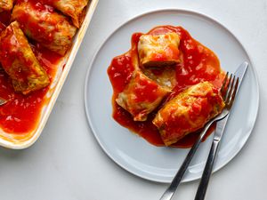 Baked Stuffed Cabbage Rolls