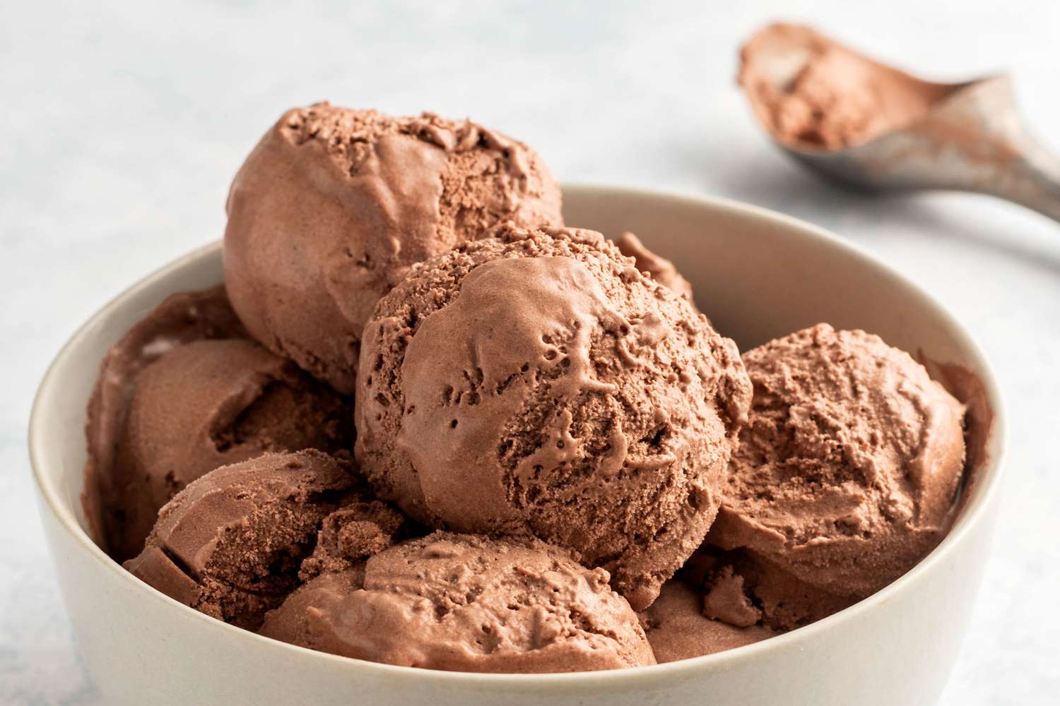 Easy chocolate ice cream recipe