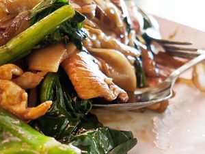 Chicken & Chinese Broccoli