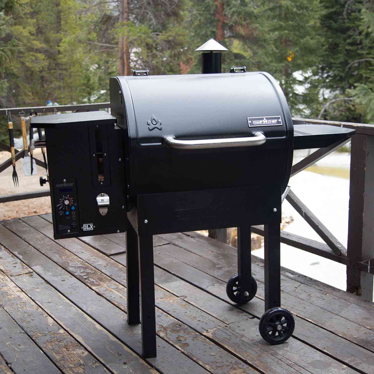 Camp Chef SmokePro DLX Pellet Grill