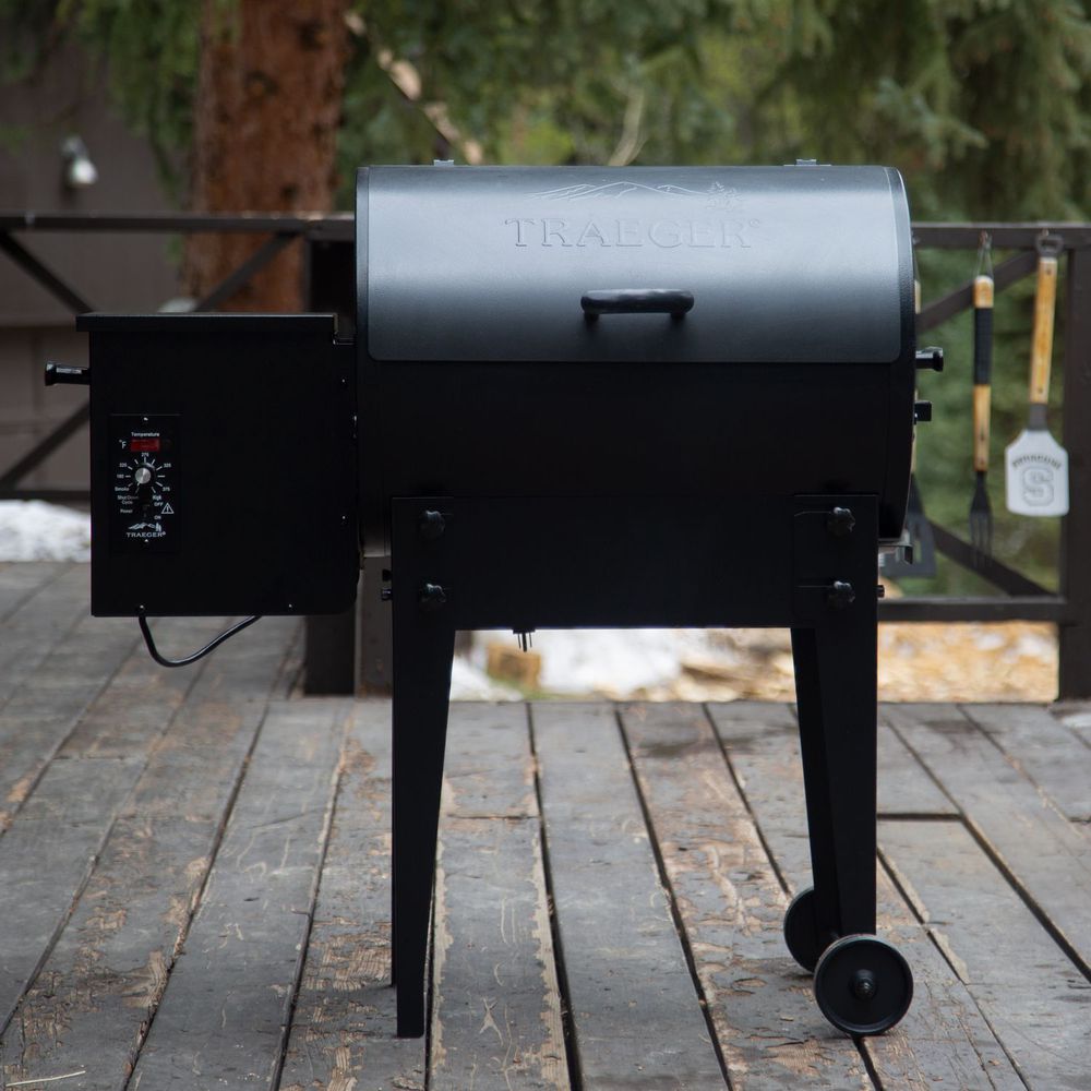 Traeger Tailgater Pellet Grill