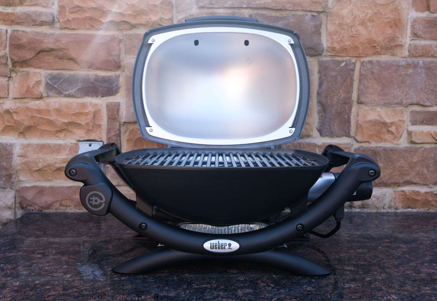 Weber Q1400 Electric Grill